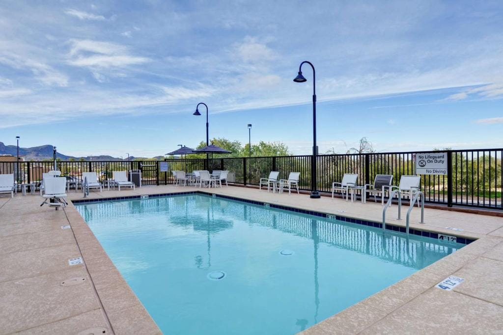 Hampton Inn & Suites Tucson Marana — 1