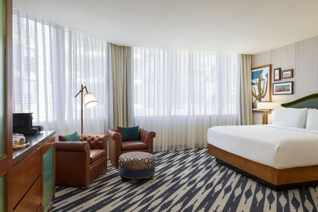The Leo Kent Hotel, Tucson, a Tribute Portfolio Hotel — 2