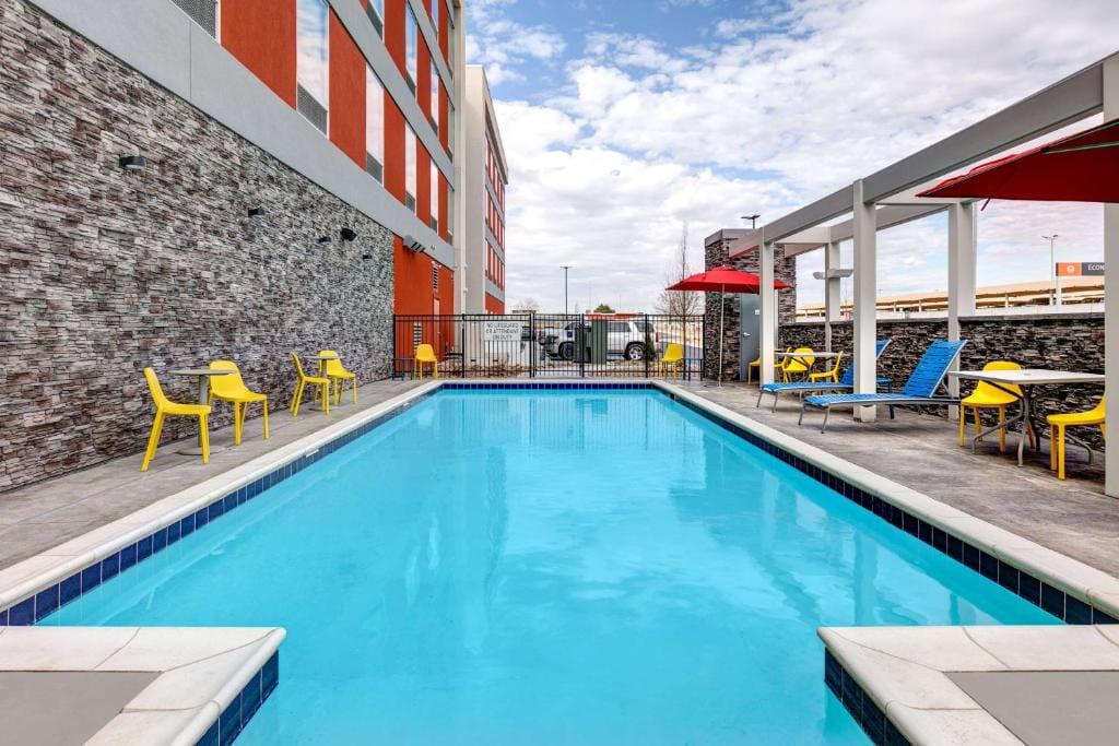 Home2 Suites By Hilton Tulsa Airport — 3