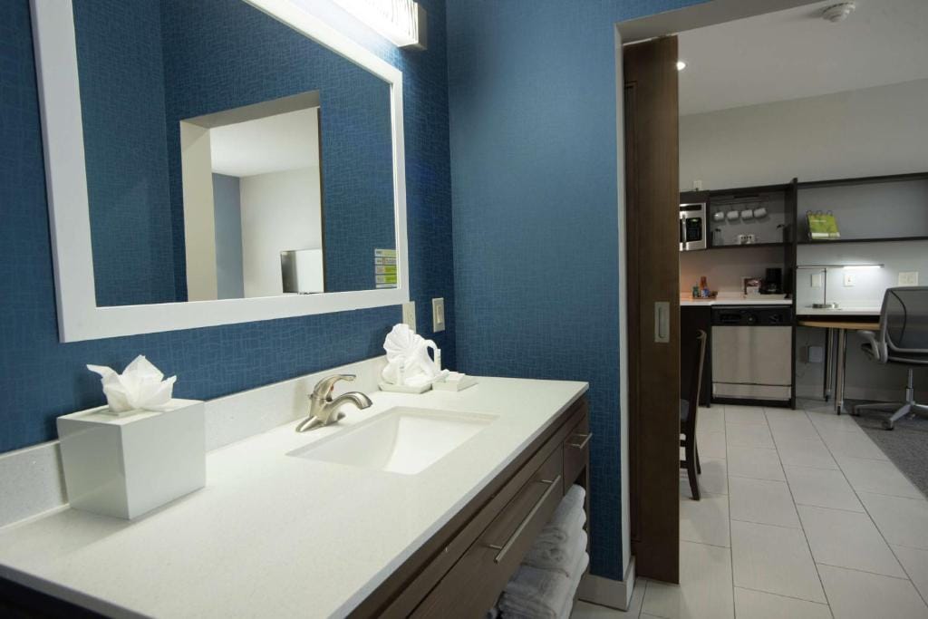 Home2 Suites by Hilton Tulsa Hills — 3