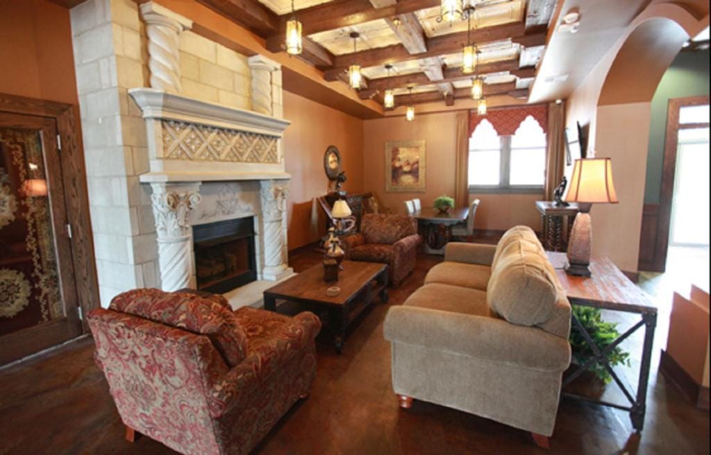 The Campbell Hotel — 4
