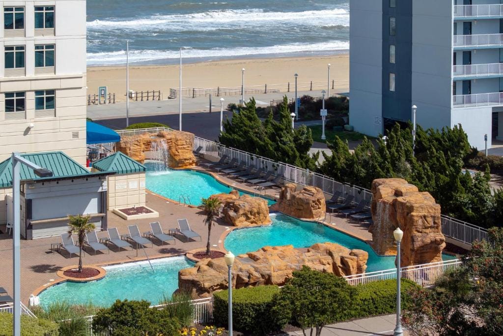 Courtyard by Marriott Virginia Beach Oceanfront North 37th Street — 1