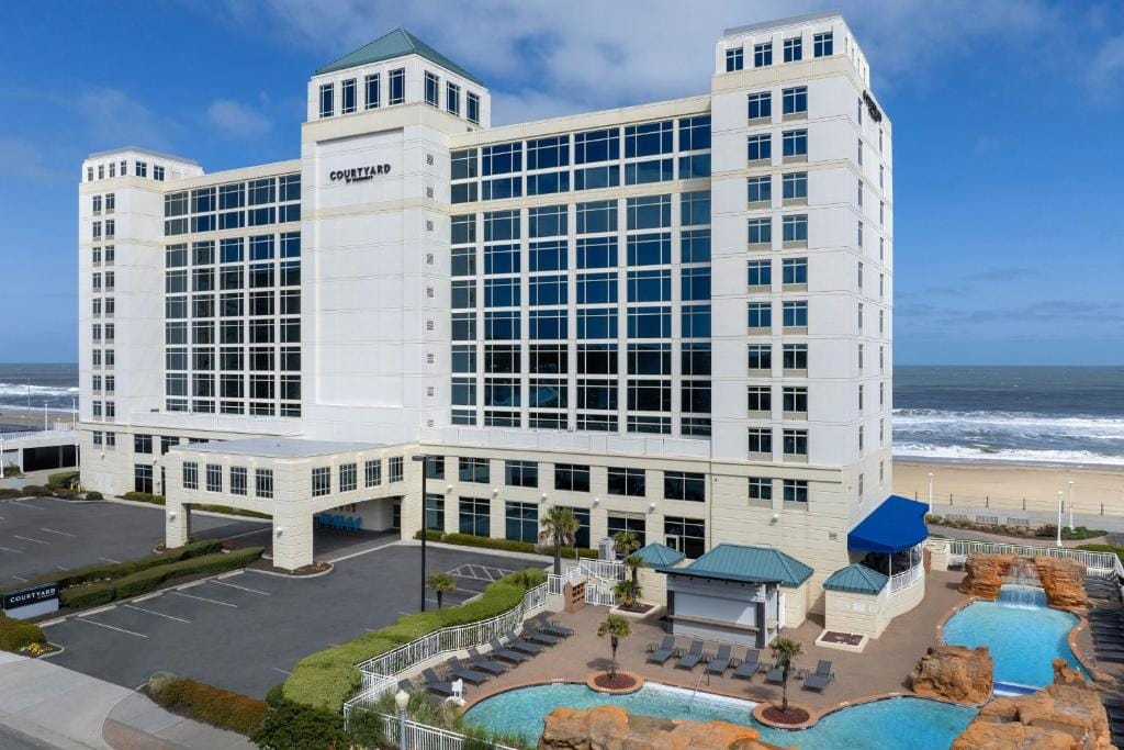 Courtyard by Marriott Virginia Beach Oceanfront North 37th Street — 2
