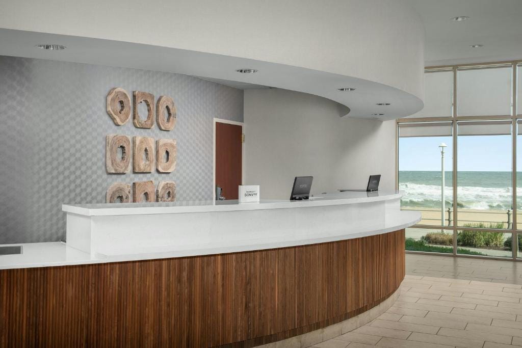 Courtyard by Marriott Virginia Beach Oceanfront North 37th Street — 5