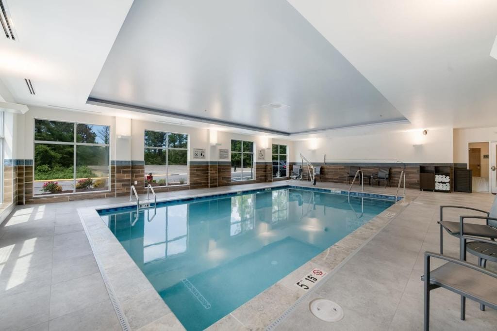 Fairfield by Marriott Inn & Suites Virginia Beach Town Center — 4