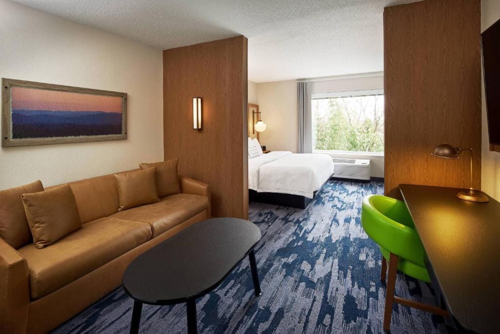 Fairfield Inn & Suites by Marriott Virginia Beach/Norfolk Airport — 2