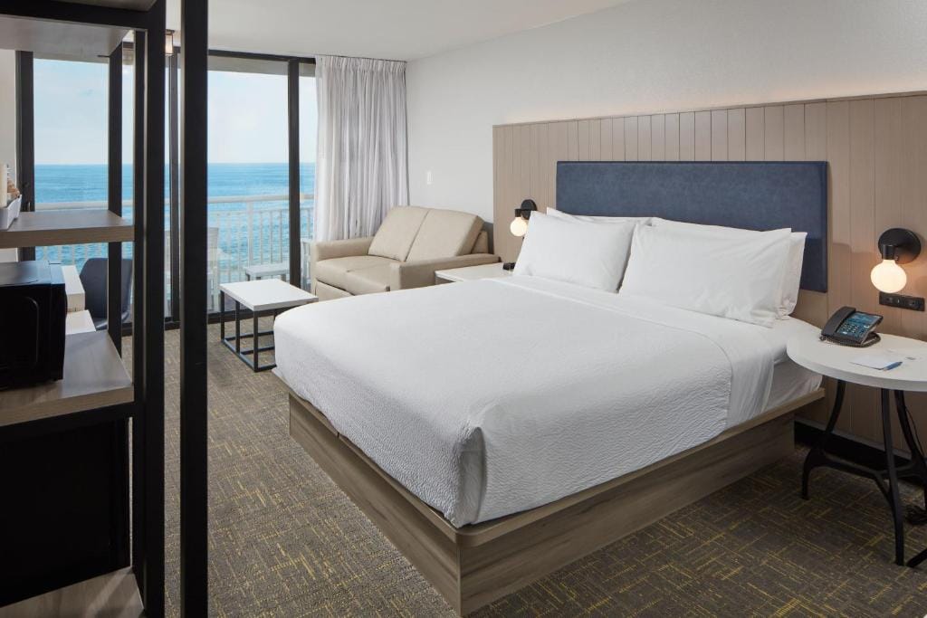 Four Points by Sheraton Virginia Beach Oceanfront — 2