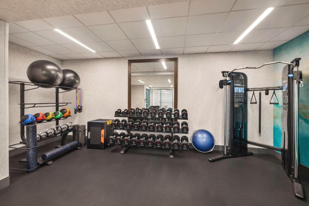 Hampton Inn Virginia Beach-Oceanfront South — 5