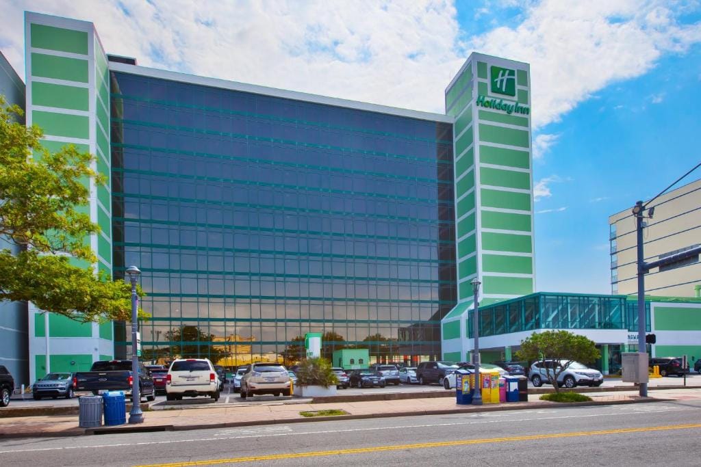 Holiday Inn Va Beach-Oceanside 21st St by IHG — 1