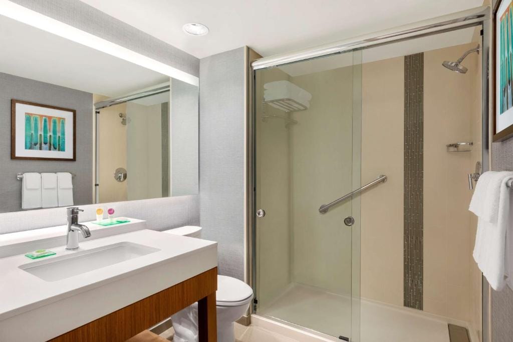Hyatt Place Virginia Beach Town Center — 3