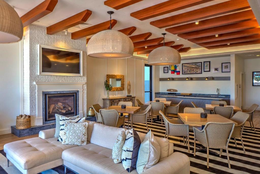 The Historic Cavalier Hotel and Beach Club Autograph Collection — 5