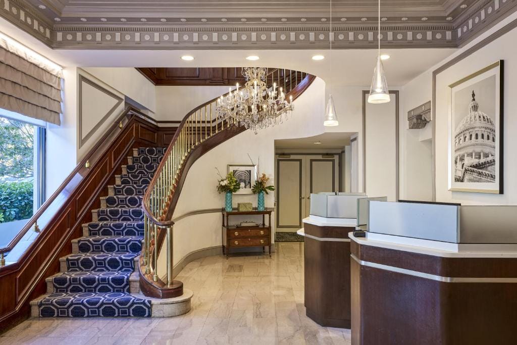 Phoenix Park Hotel — 2