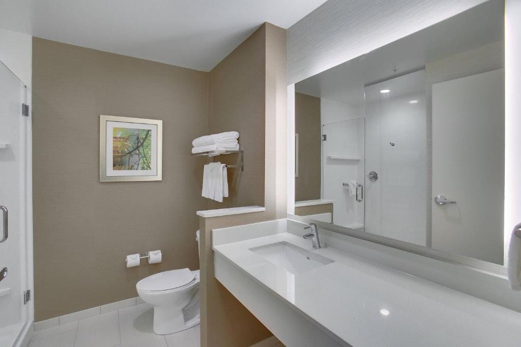 Fairfield Inn & Suites By Marriott Wichita East — 3