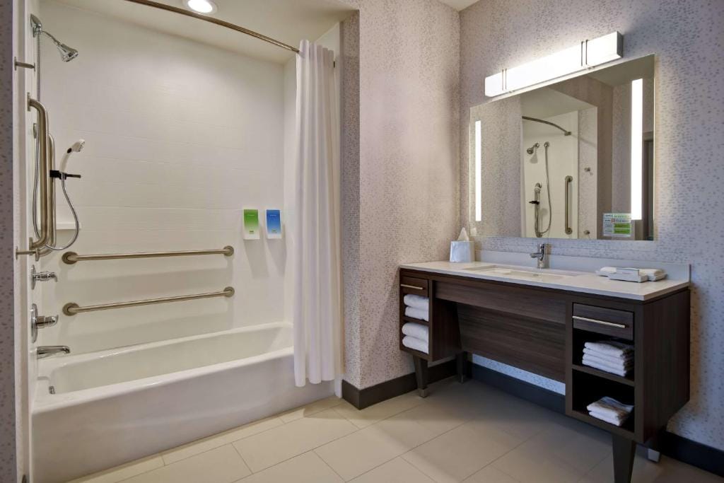 Home2 Suites by Hilton Wichita Northeast — 3