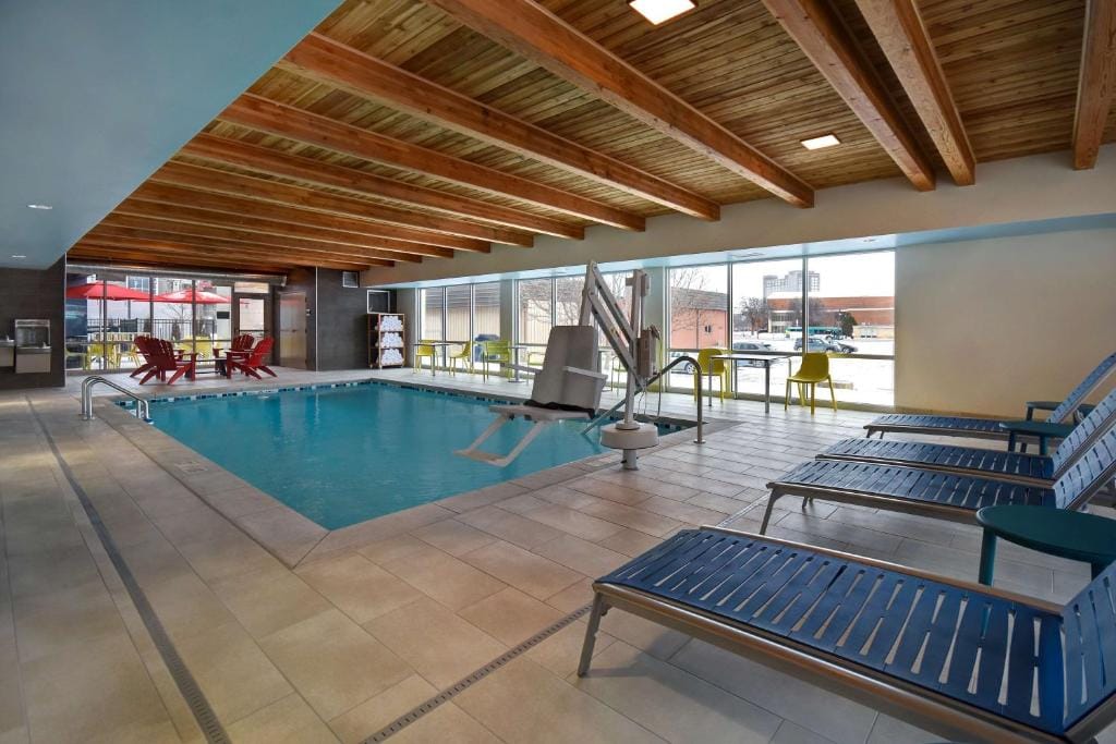 Home2 Suites Wichita Downtown Delano, Ks — 4