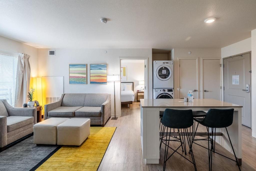 WaterWalk Extended Stay by Wyndham Wichita — 4