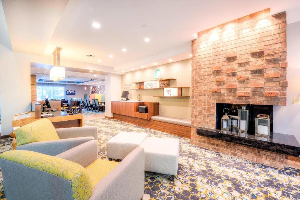 Fairfield Inn & Suites by Marriott Winston-Salem Downtown — 4