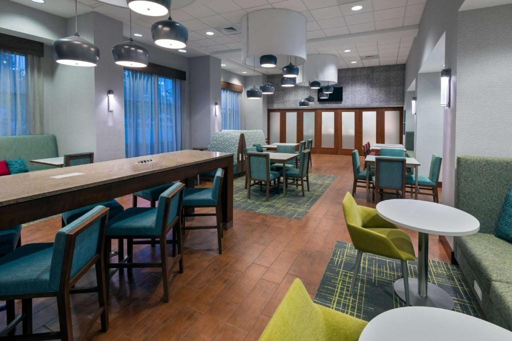 Hampton Inn & Suites Winston-Salem/University Area — 5