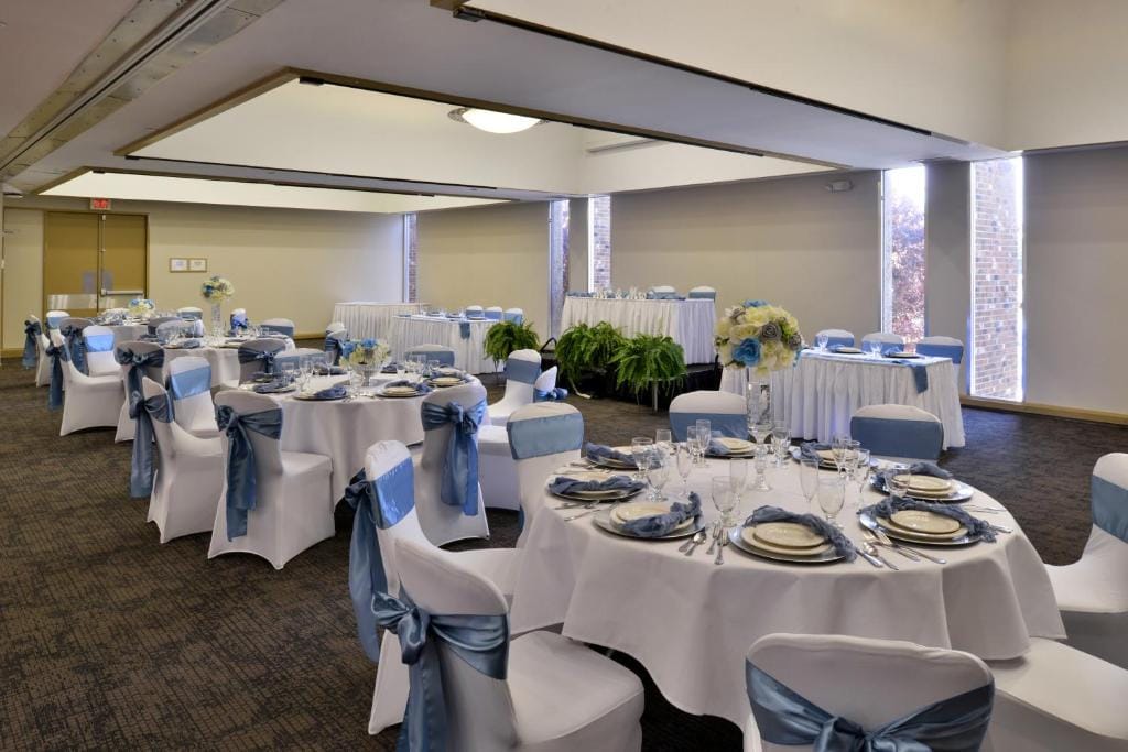 Hawthorne Inn & Conference Center — 4